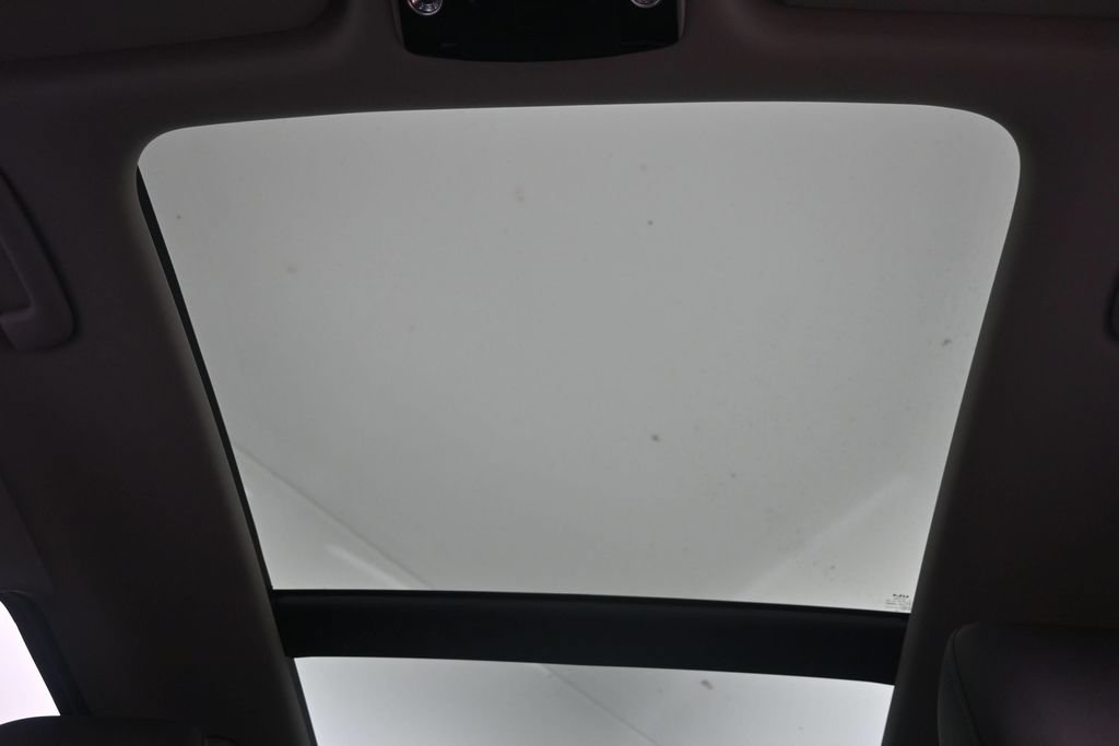 Used 2023 Kia Sorento S w/ Panoramic Sunroof Package AWD/4WD image 22