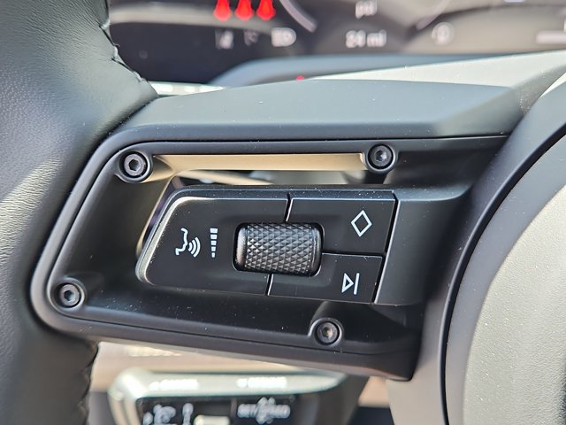 New 2026 Porsche Taycan AWD/4WD image 29