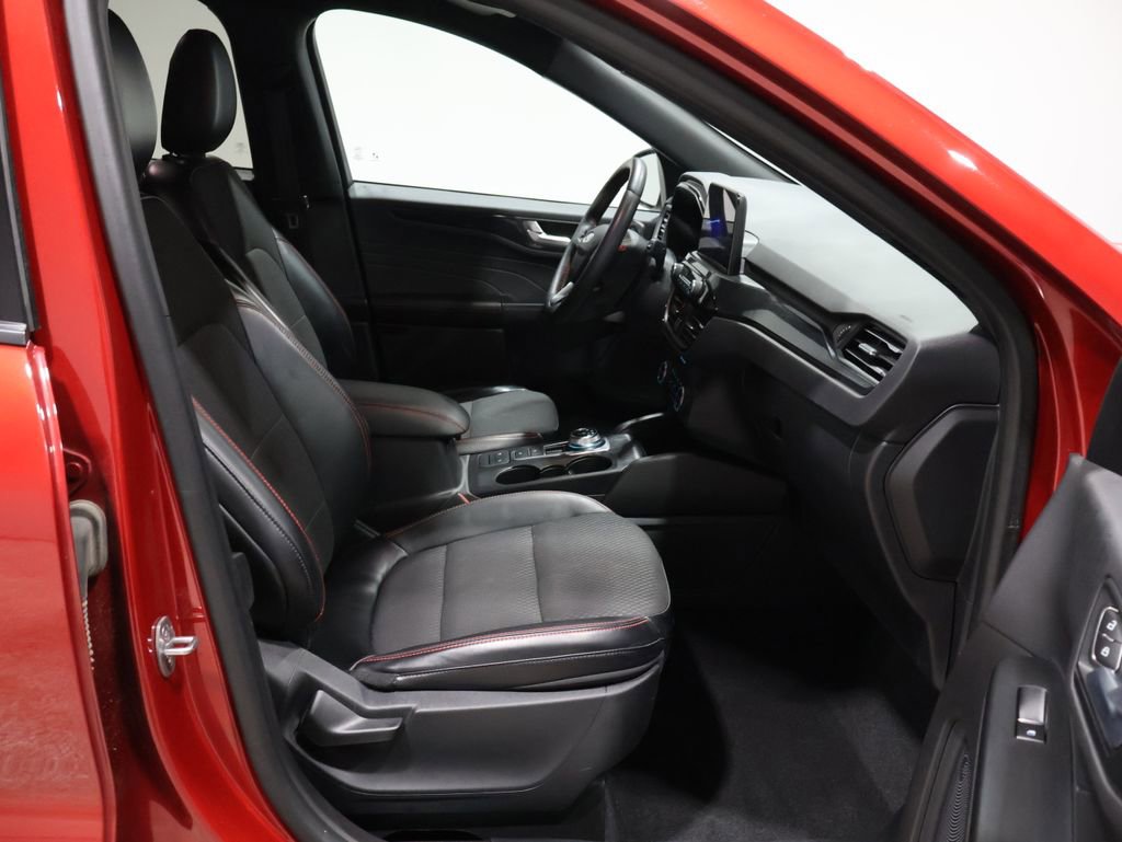 Used 2024 Ford Escape ST-Line image 23