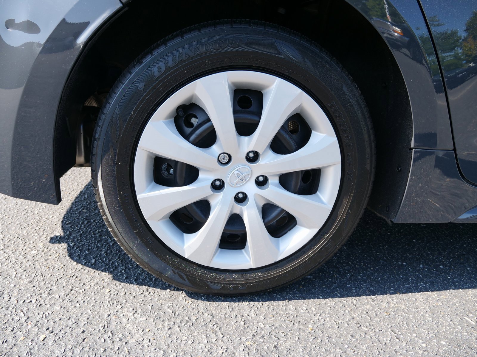 Used 2024 Toyota Corolla LE image 12