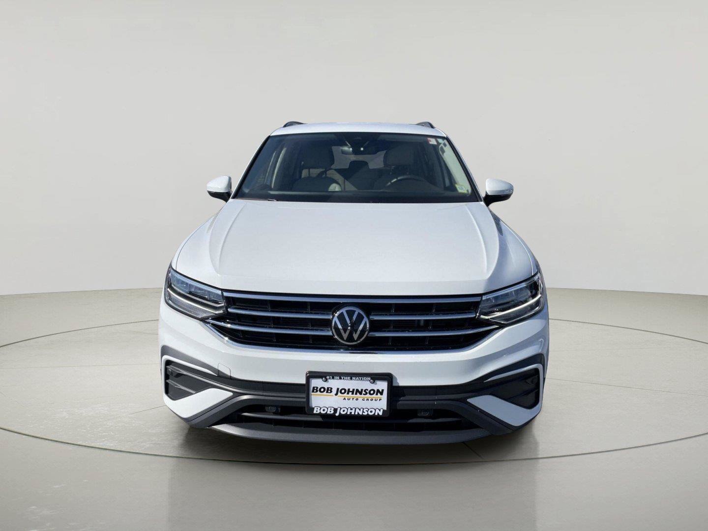 Used 2024 Volkswagen Tiguan S AWD/4WD image 2
