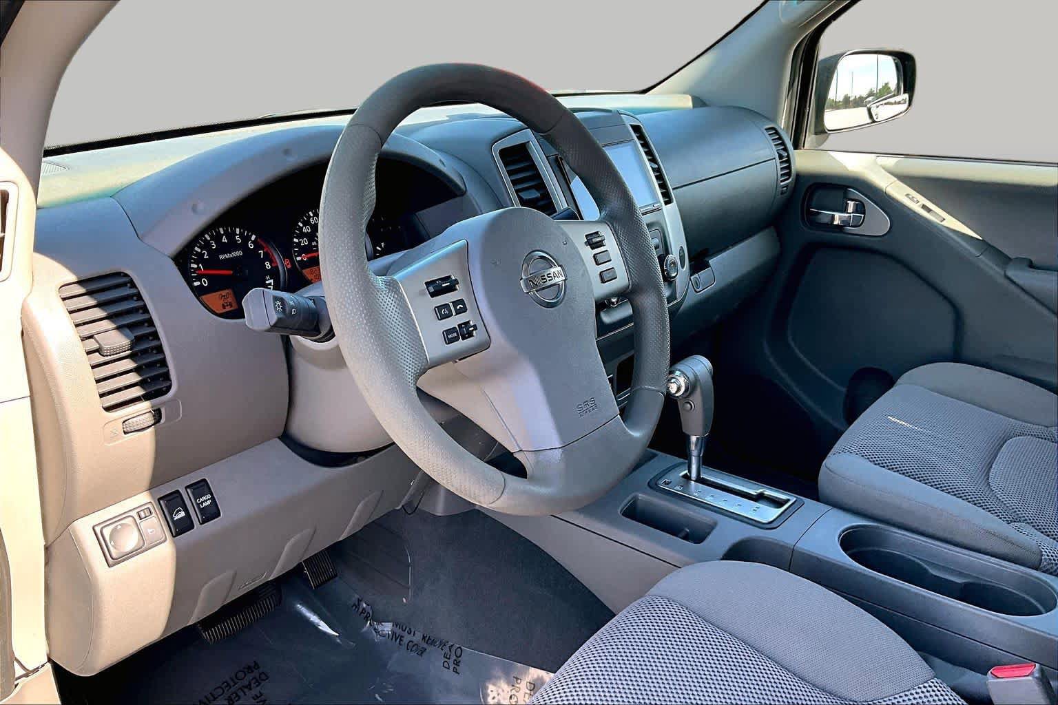 Used 2019 Nissan Frontier SV AWD/4WD image 17