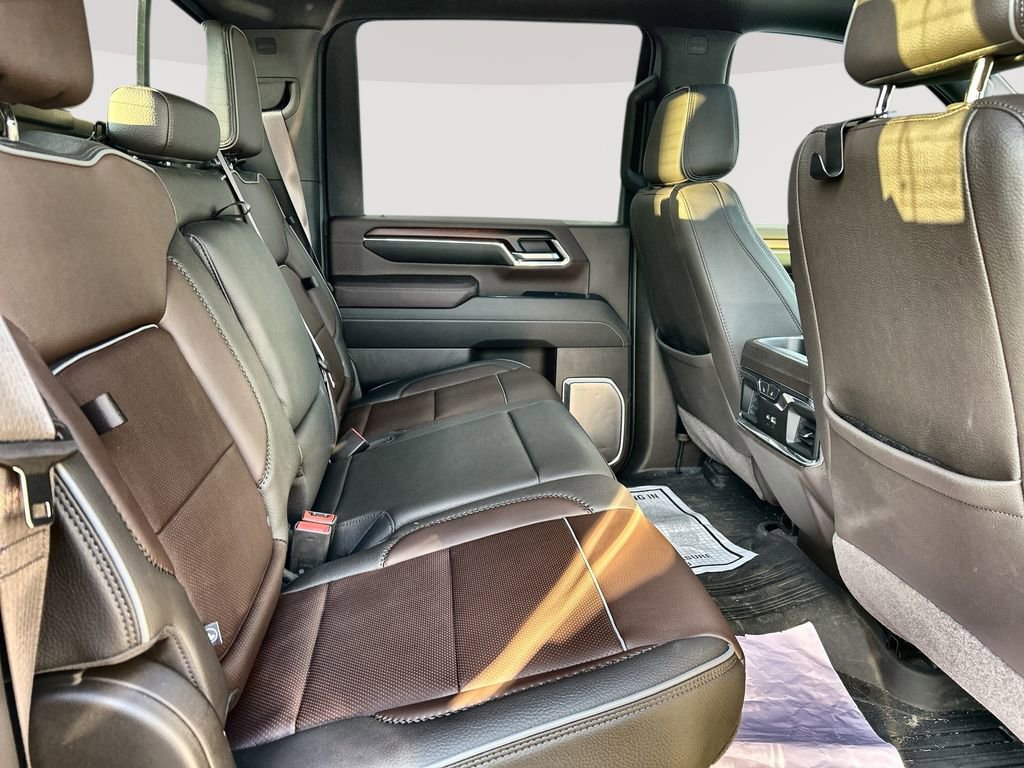 Used 2024 GMC Sierra 2500 Denali AWD/4WD image 27