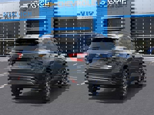 New 2026 Chevrolet Trax LT w/ Sunroof Package image 4