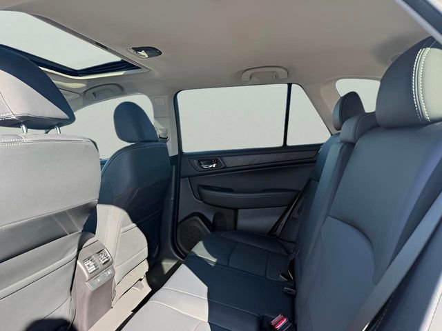 Used 2017 Subaru Outback 2.5i Limited image 13