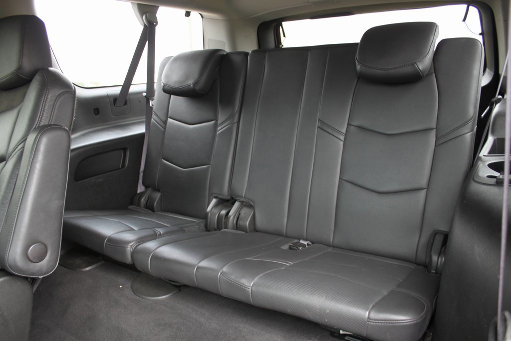 Used 2017 Cadillac Escalade ESV Luxury image 7