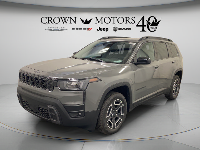 New 2027 Jeep Cherokee Laredo AWD/4WD image 1