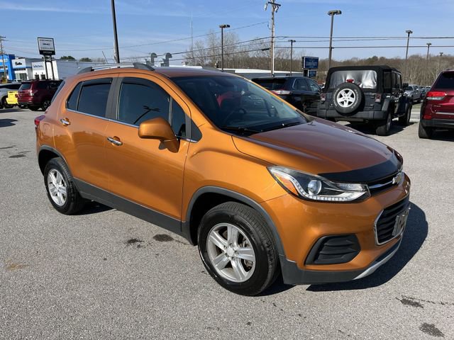 Used 2017 Chevrolet Trax LT w/ LT Convenience Package image 11
