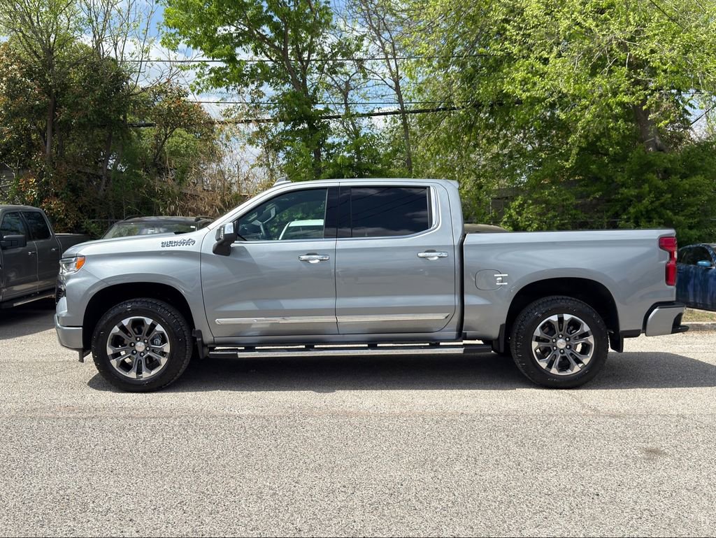Used 2026 Chevrolet Silverado 1500 High Country w/ Technology Package image 9