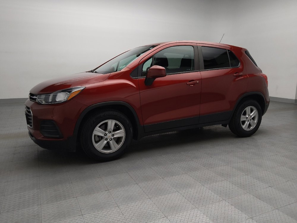 Used 2021 Chevrolet Trax LS w/ Tint and Cruise Package image 2
