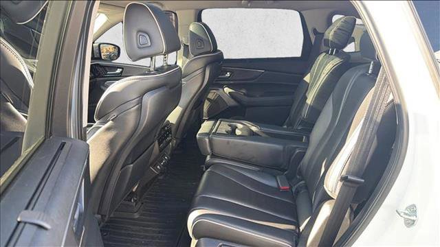 Used 2022 Acura MDX SH-AWD w/ Advance Package image 20