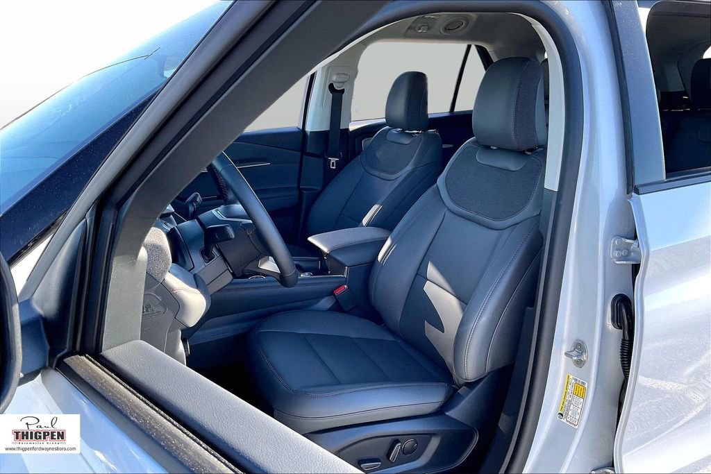 New 2026 Ford Explorer Active w/ Active Comfort Package image 24