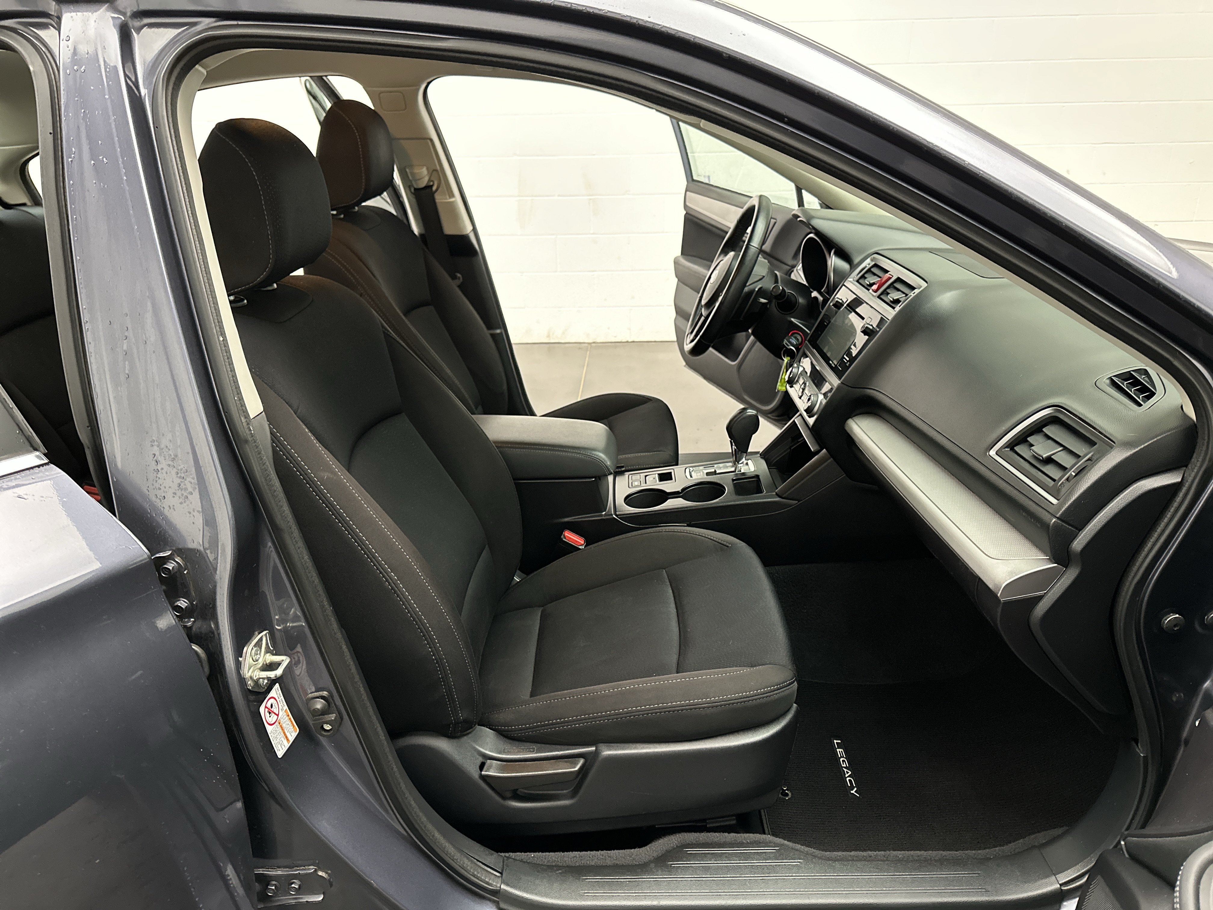 Used 2016 Subaru Legacy 2.5i Premium AWD/4WD image 19