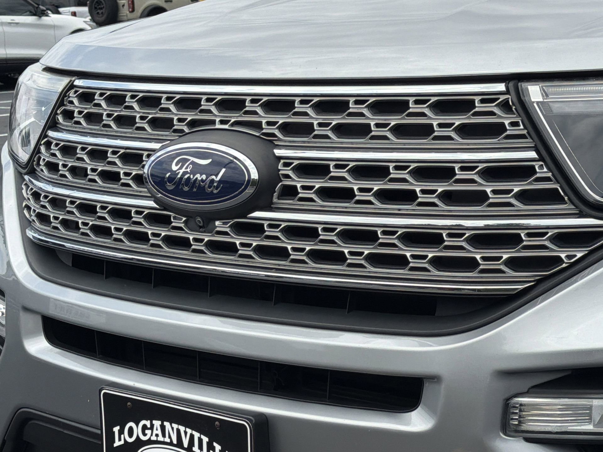 Certified 2020 Ford Explorer Limited w/ Class III Trailer Tow Package RWD image 36