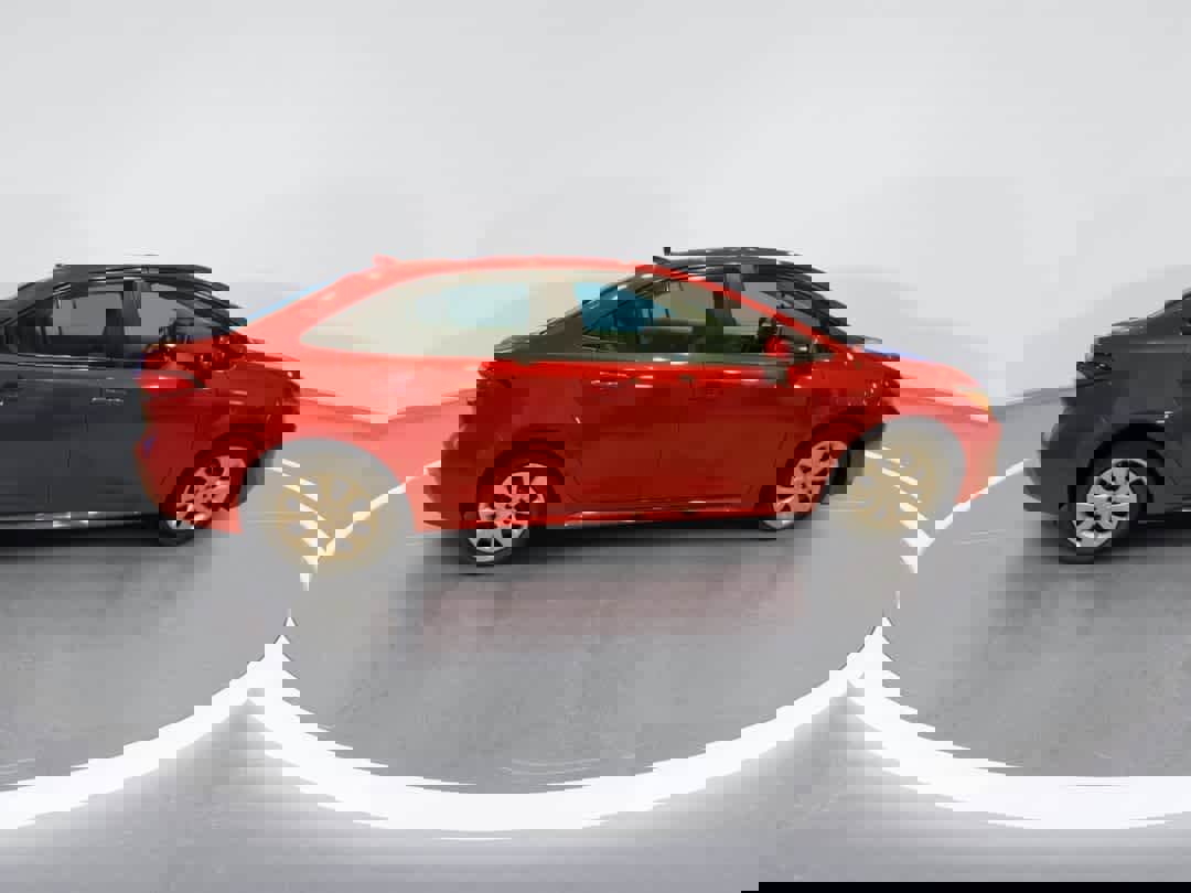 Used 2020 Toyota Corolla LE image 9