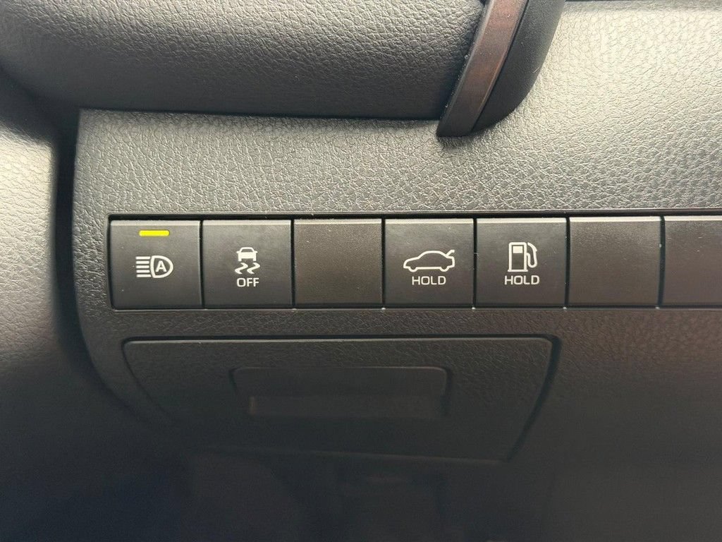 Certified 2024 Toyota Camry SE FWD image 18