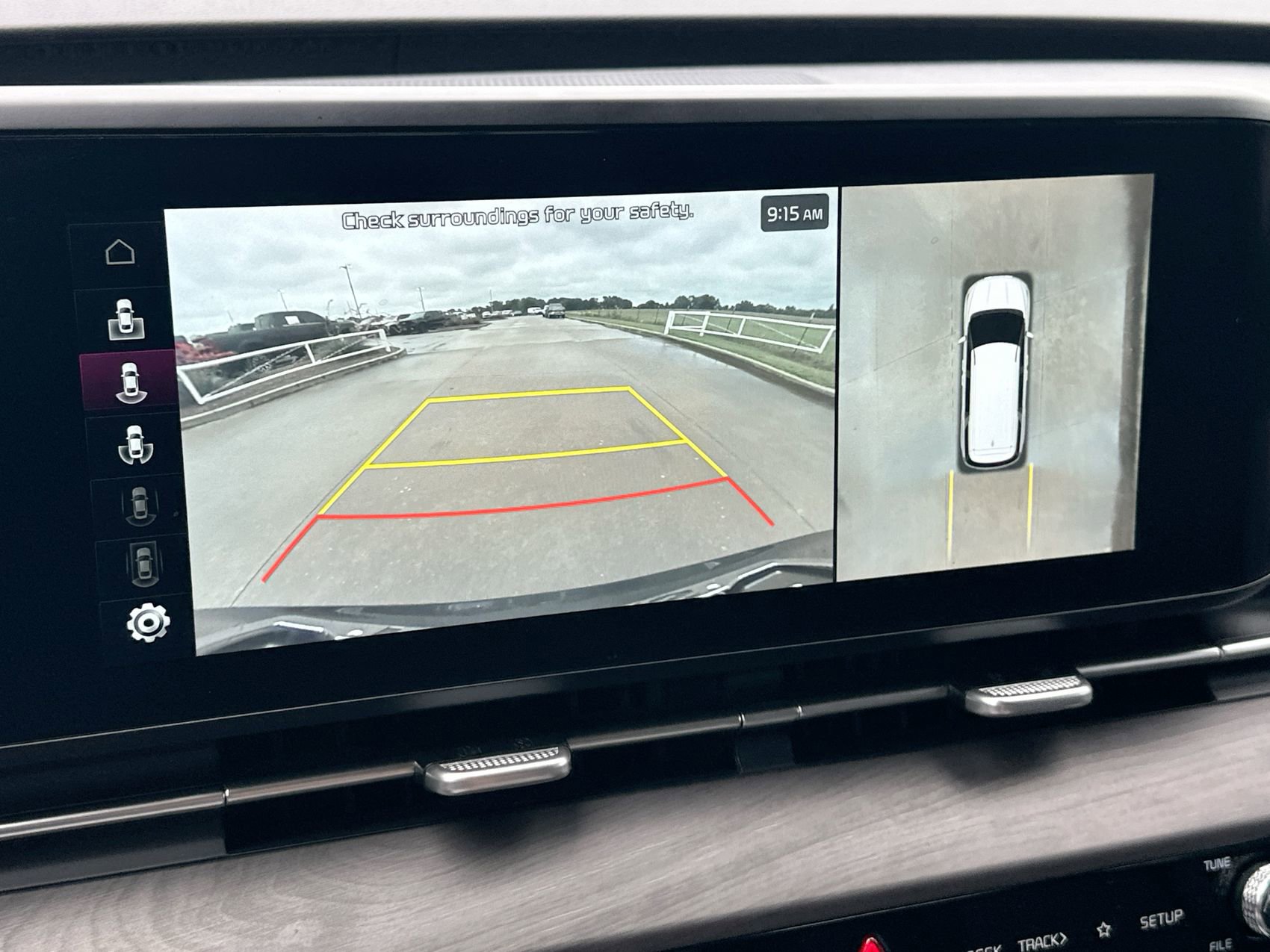 Used 2023 Kia Carnival SX FWD image 17