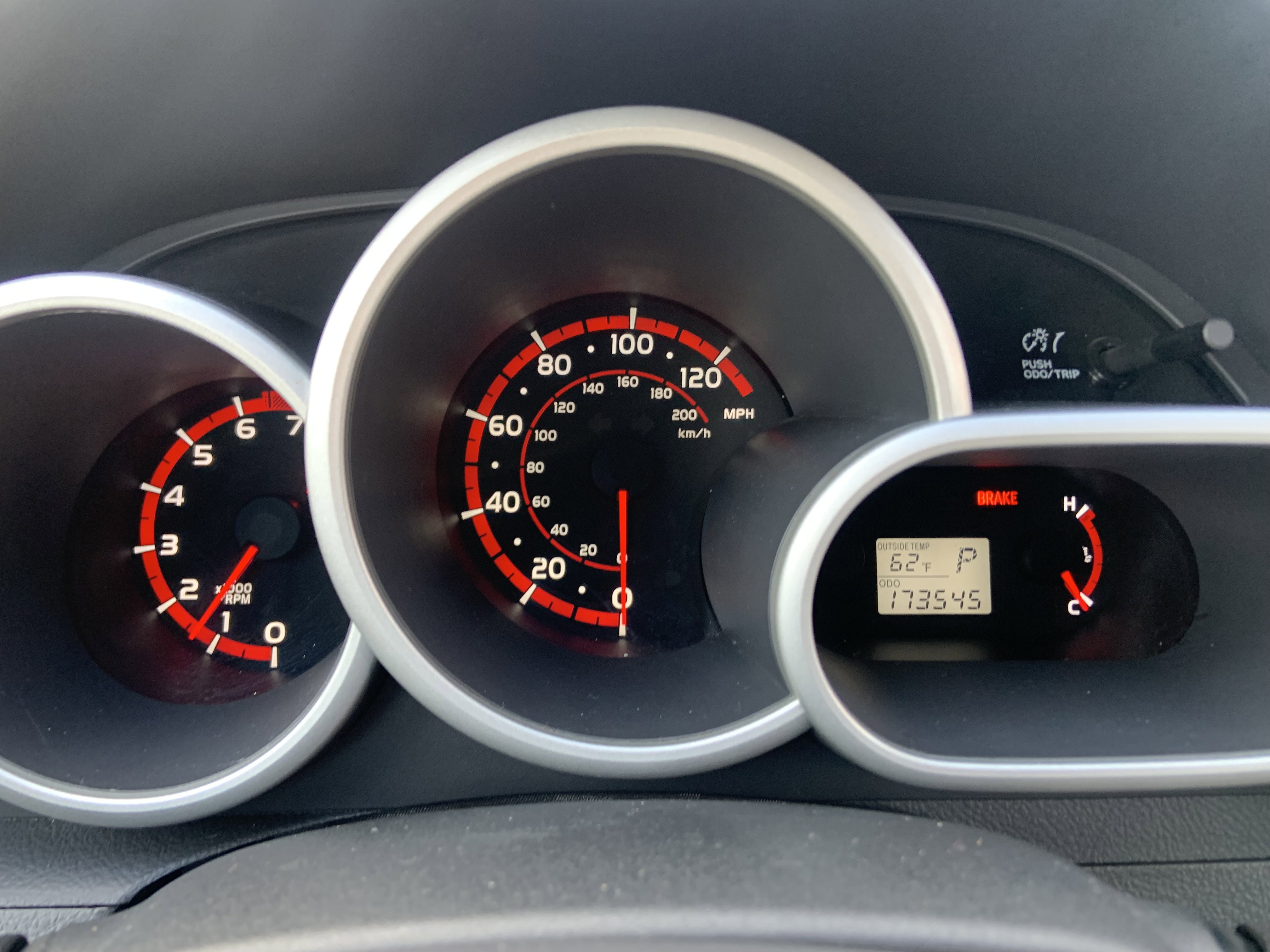 Used 2010 Toyota Matrix image 16