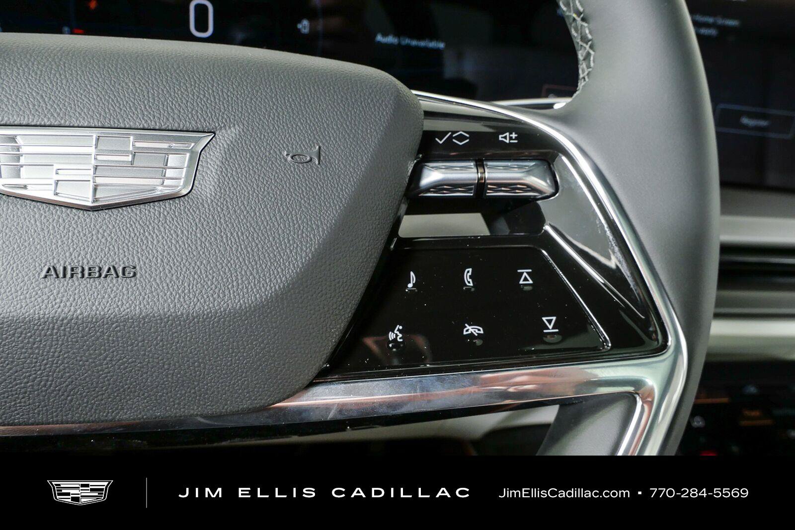 New 2027 Cadillac Vistiq Luxury AWD/4WD image 11