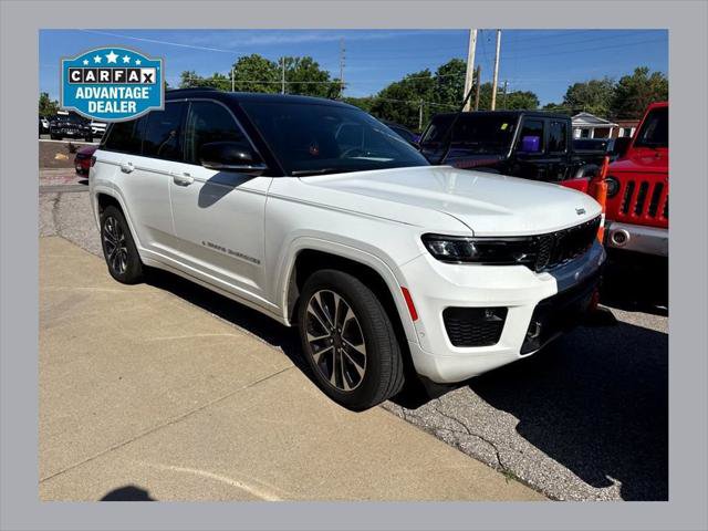Certified 2024 Jeep Grand Cherokee Overland w/ Luxury Tech Group IV AWD/4WD image 1