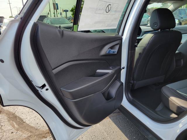 New 2026 Chevrolet Trax LT w/ Driver Confidence Package FWD image 20