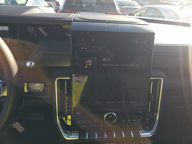 Used 2025 GMC Yukon Denali image 6