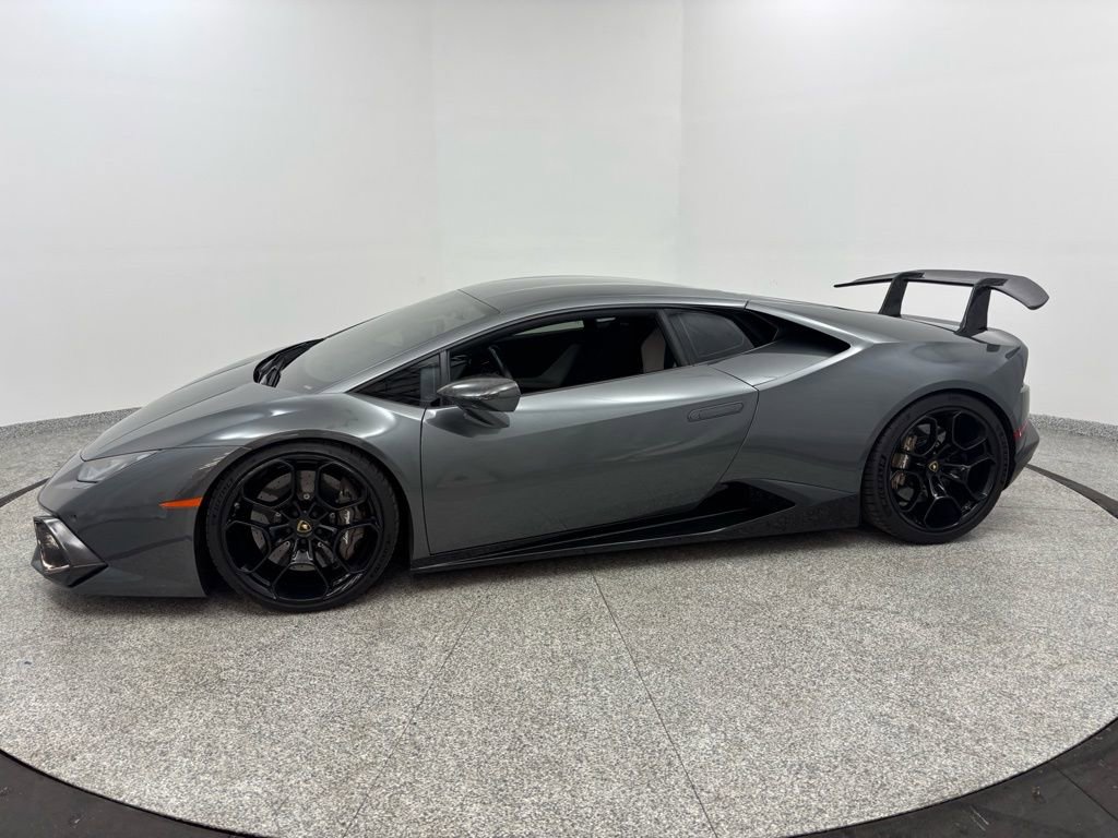 Used 2015 Lamborghini Huracan LP 610-4 image 5