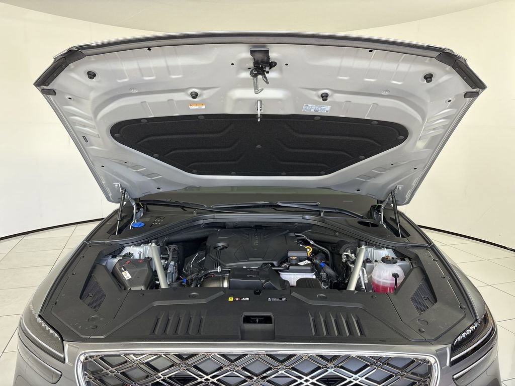 New 2026 Genesis GV70 2.5T AWD/4WD image 17