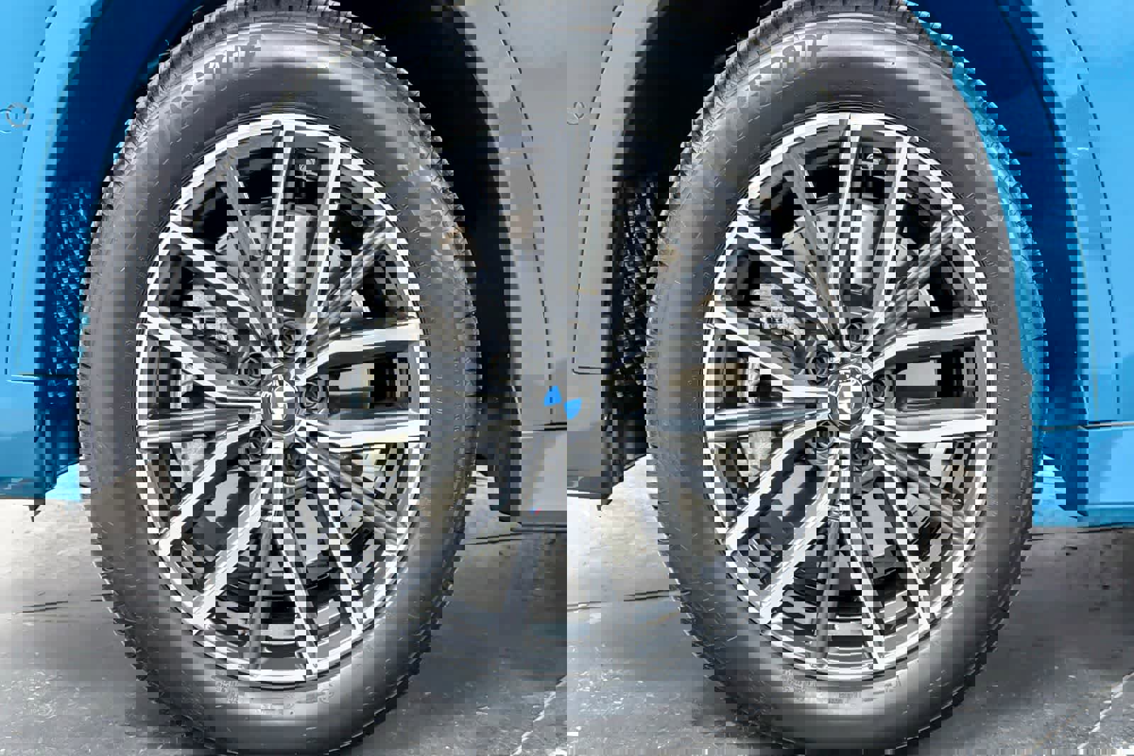 Certified 2023 BMW X1 xDrive28i w/ Premium Package image 27