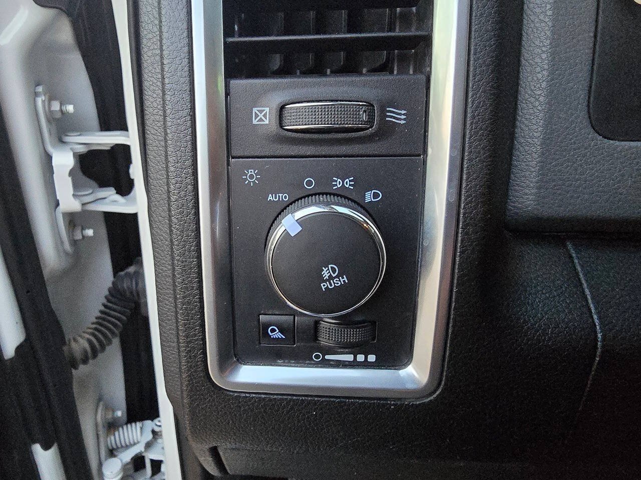 Used 2016 RAM 1500 Lone Star RWD image 36