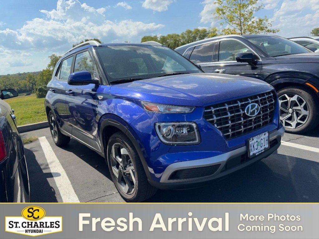 Used 2023 Hyundai Venue Limited