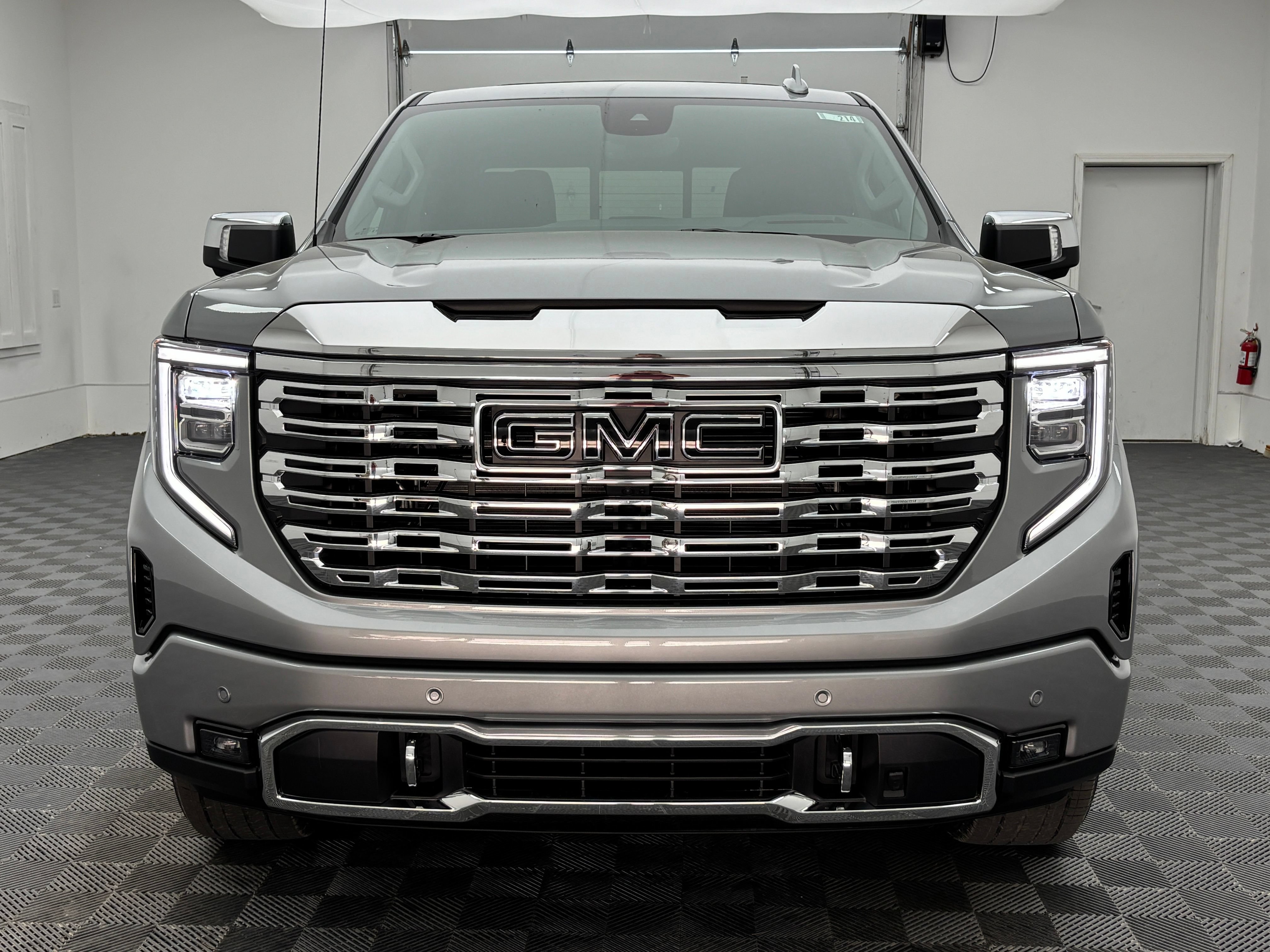 New 2026 GMC Sierra 1500 Denali AWD/4WD image 16