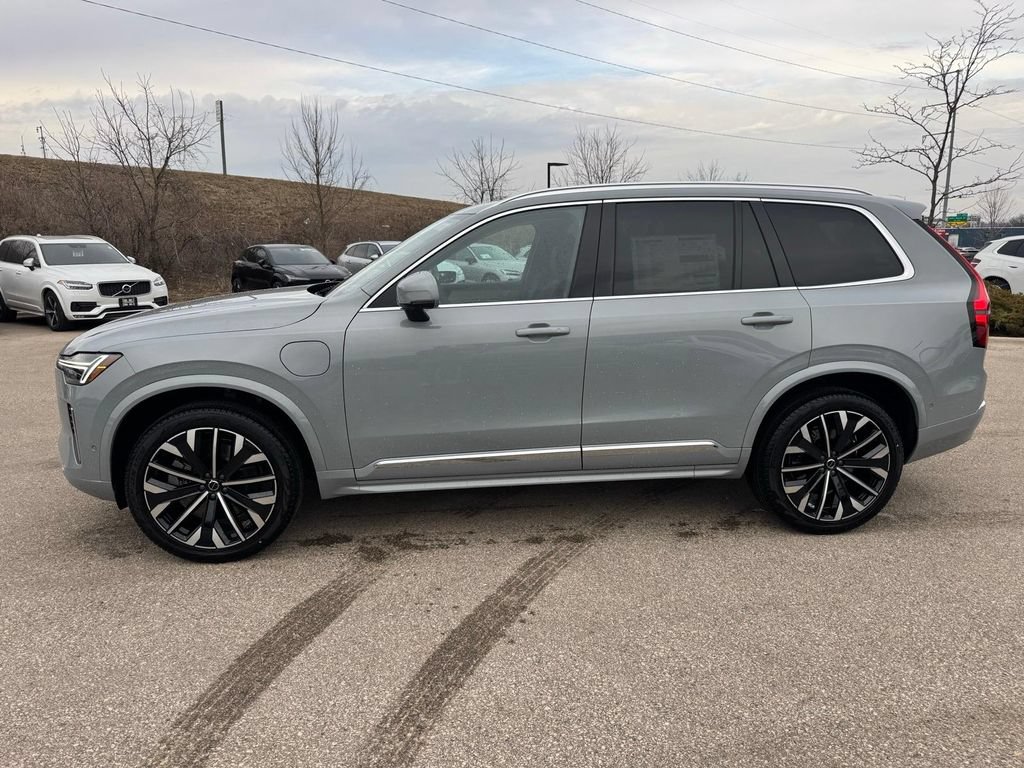 New 2026 Volvo XC90 T8 Plus w/ Protection Package Premier AWD/4WD image 2