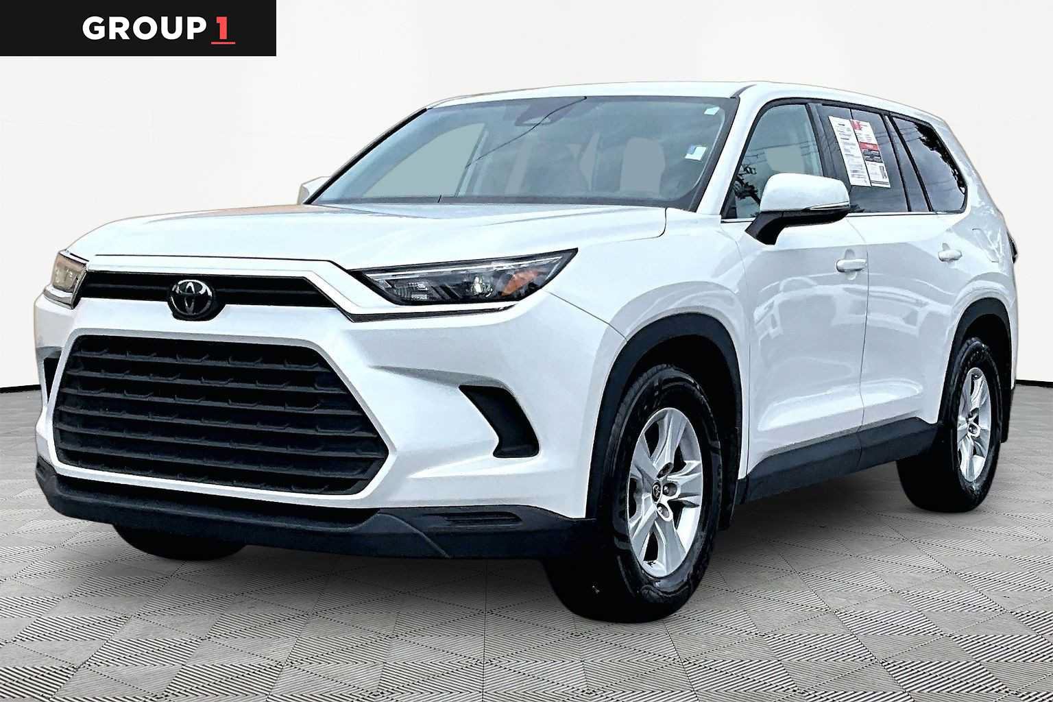 Certified 2025 Toyota Grand Highlander FWD image 1