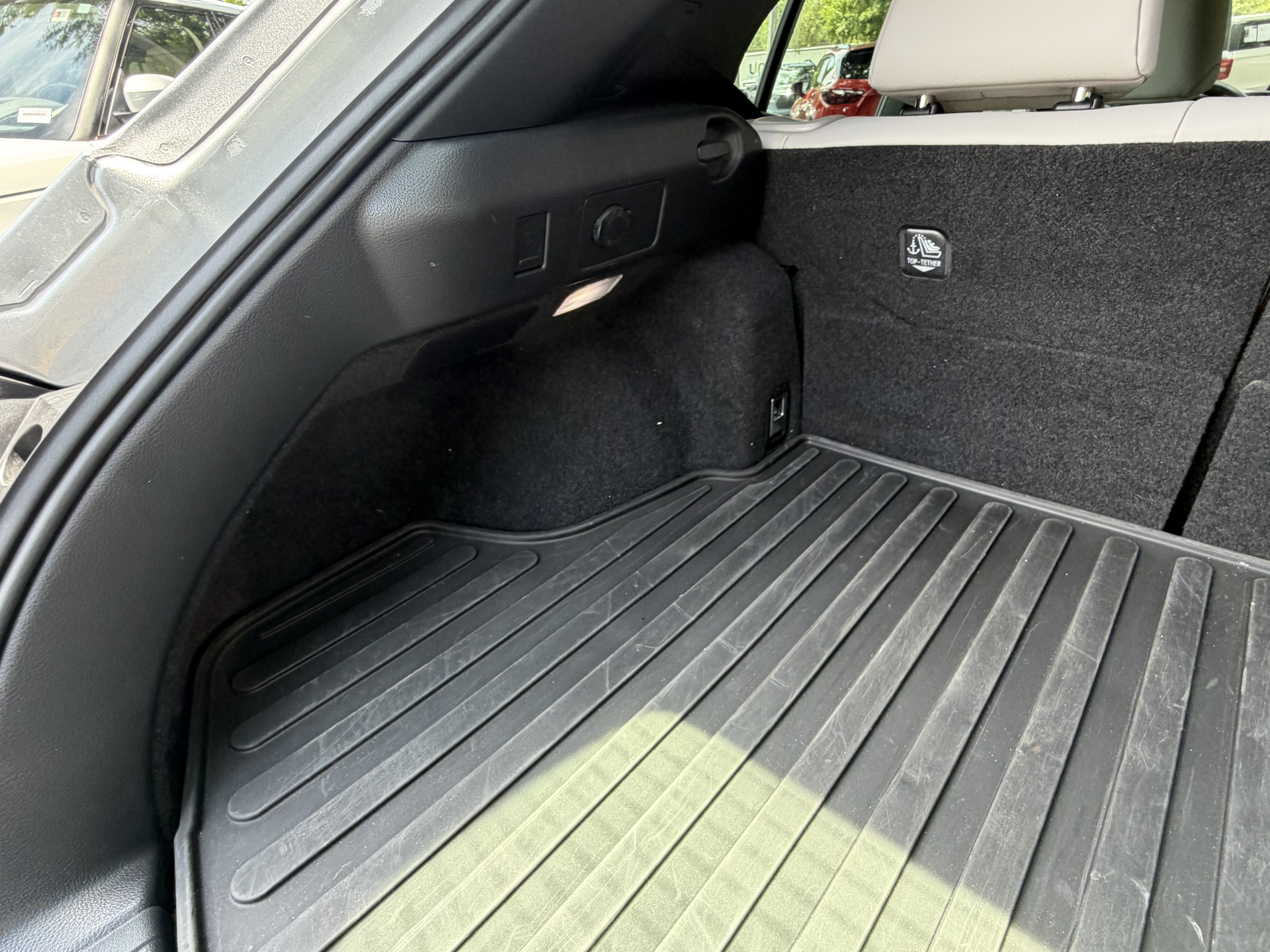 Used 2024 Lexus UX 250h F Sport FWD image 50