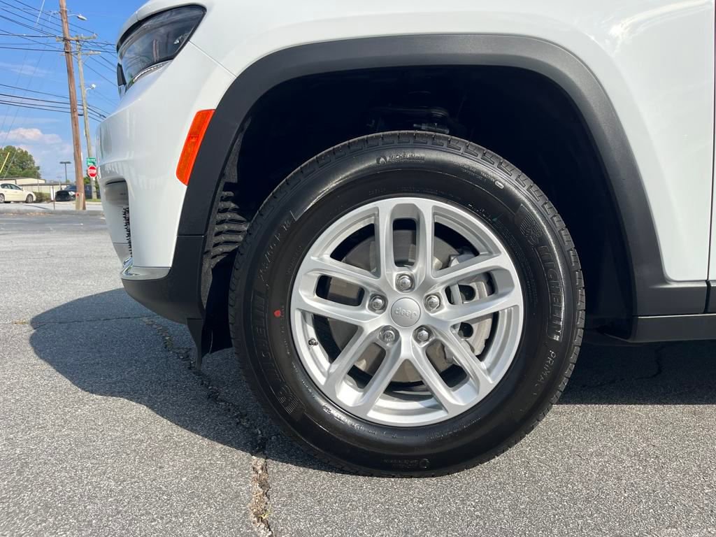 New 2025 Jeep Grand Cherokee L Laredo w/ Luxury Tech Group I image 42