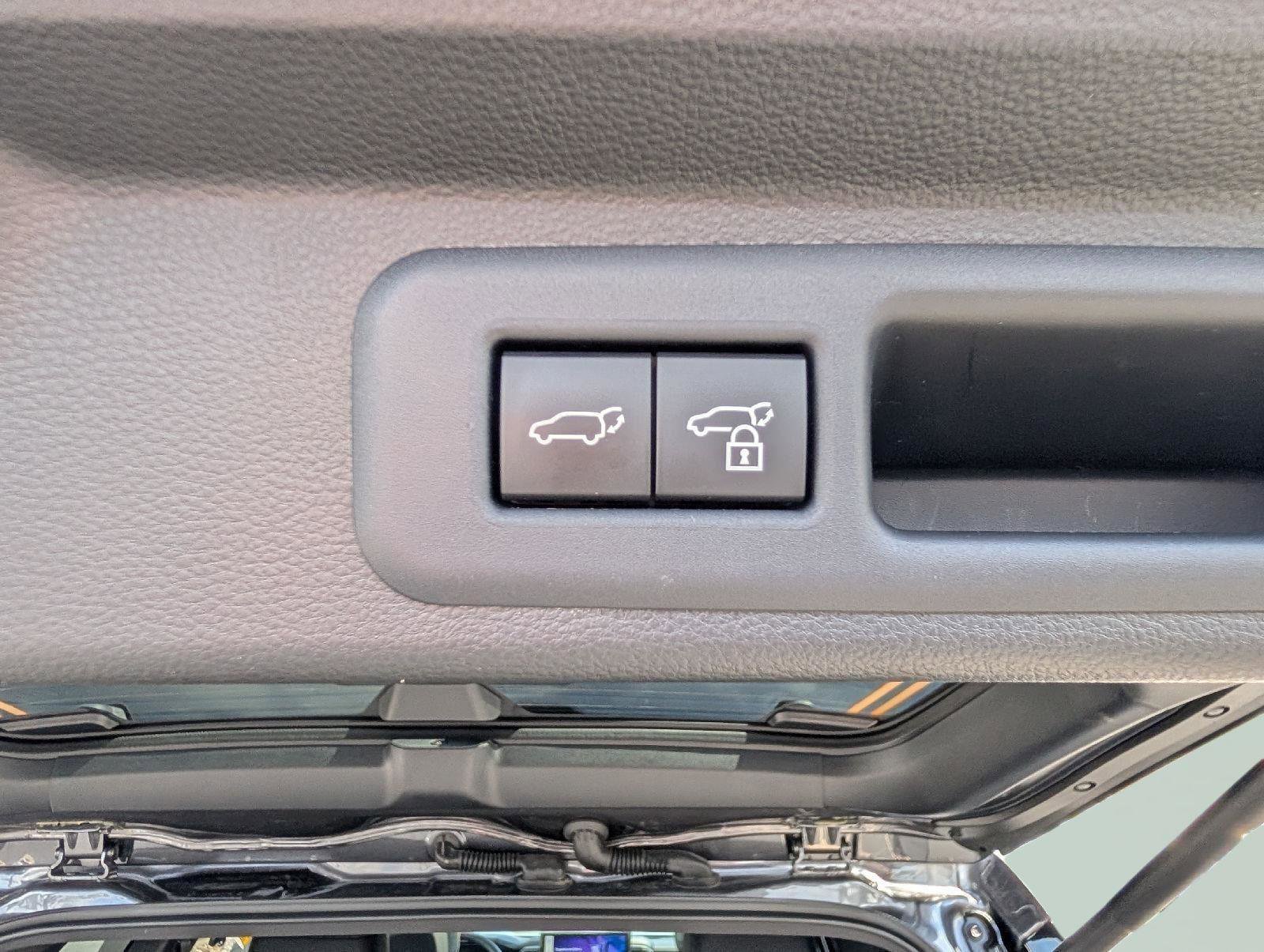 Used 2025 Toyota Sequoia TRD Pro AWD/4WD image 26