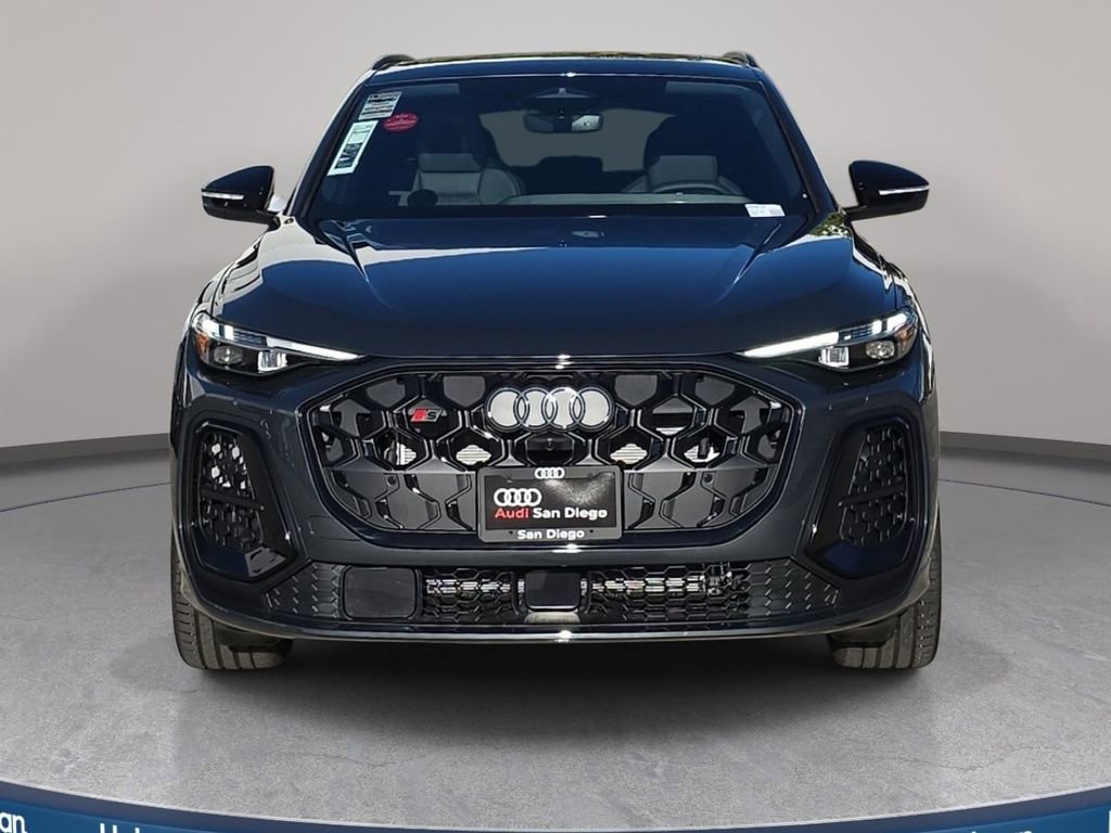Certified 2025 Audi SQ5 Premium Plus image 2