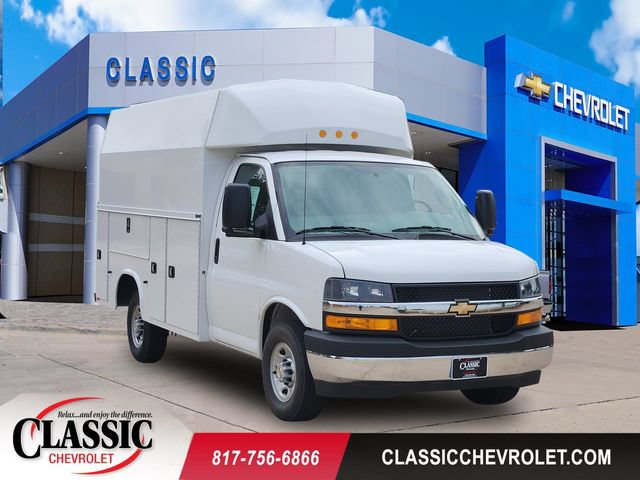 New 2026 Chevrolet Express 3500 w/ Power Convenience Package
