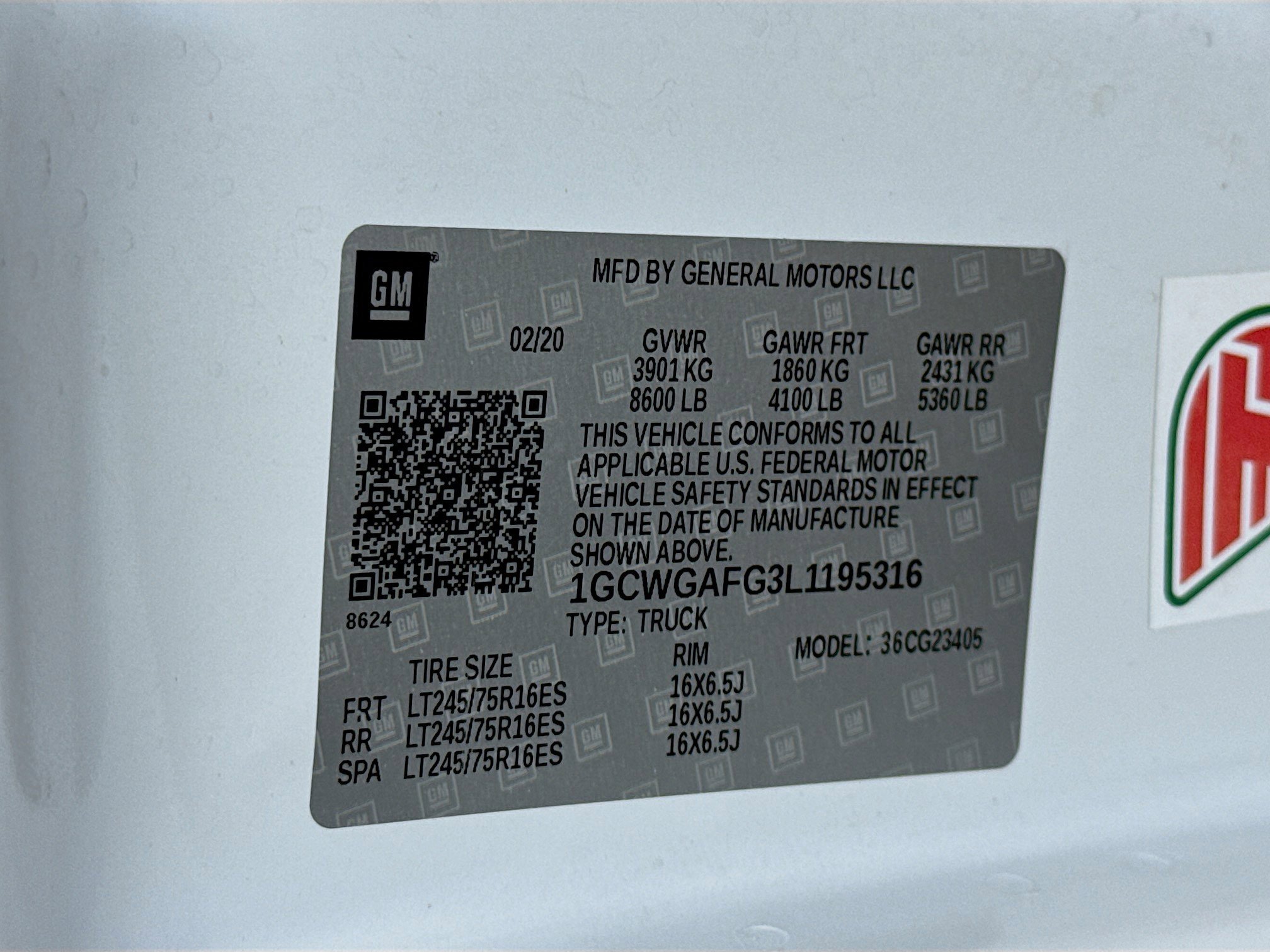 Used 2020 Chevrolet Express 2500 w/ Communications Package image 33