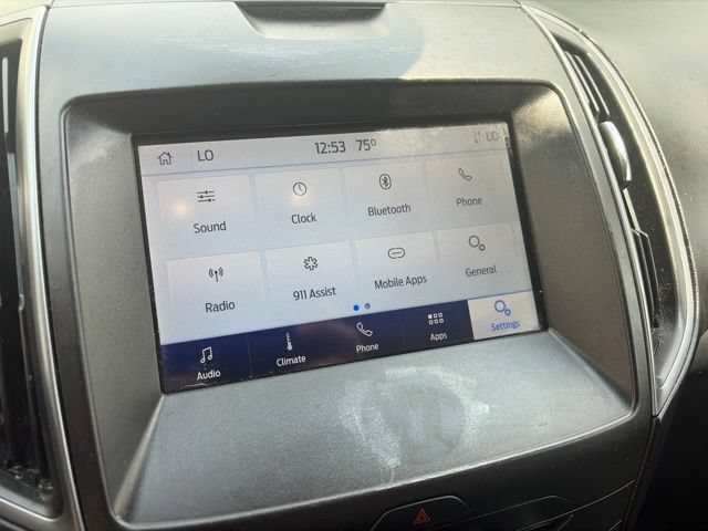 Used 2020 Ford Edge SE FWD image 20