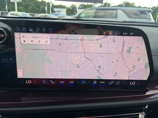 New 2026 Chevrolet Traverse RS w/ LPO, Floor Liner Package FWD image 30