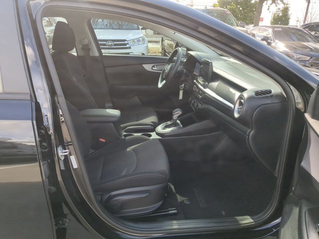 Used 2024 Kia Forte LXS w/ LXS Technology Package image 20