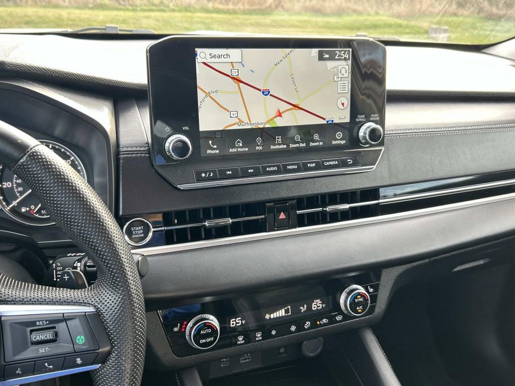 Used 2024 Mitsubishi Outlander SE image 26