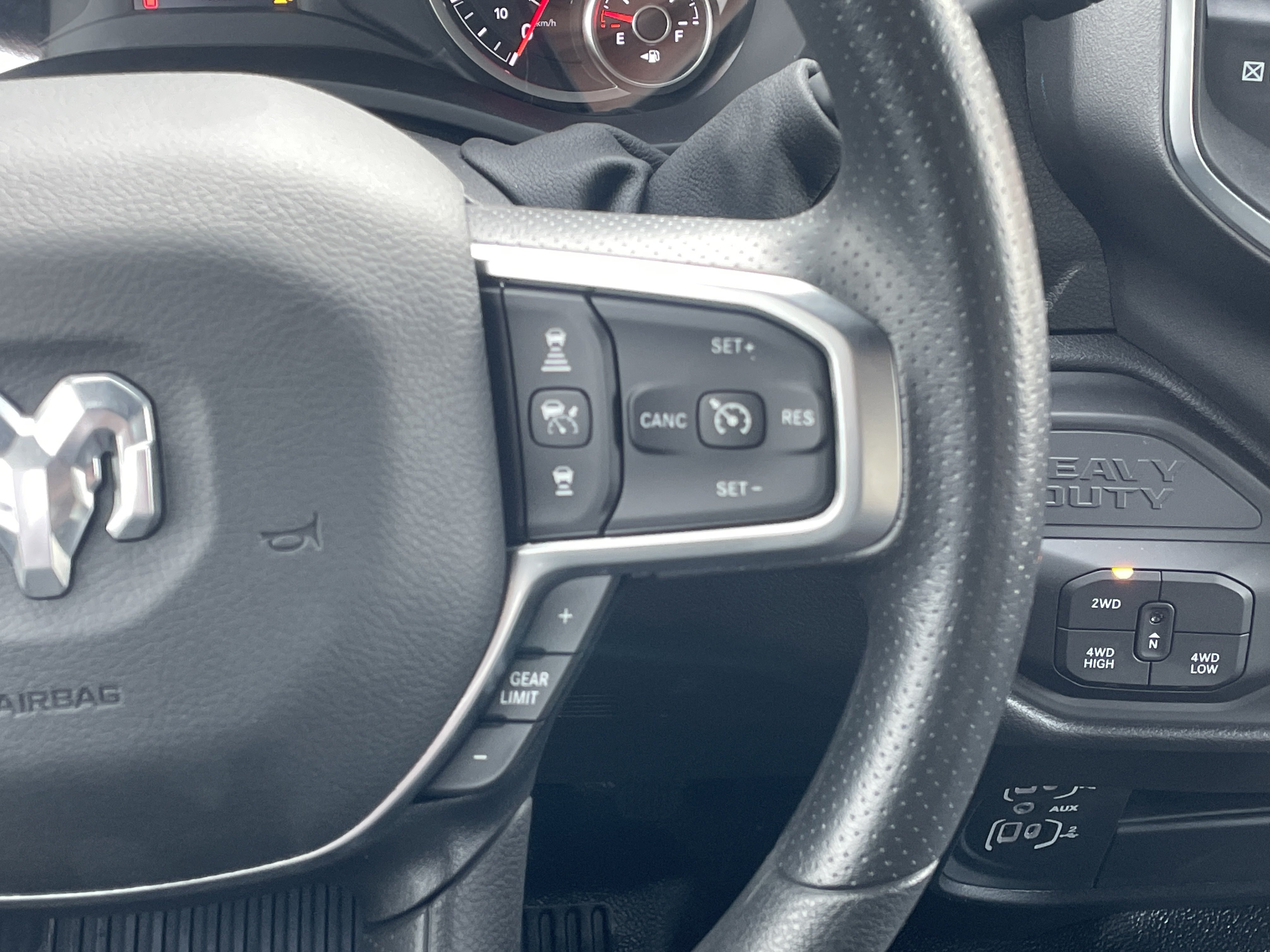 Used 2025 RAM 3500 Big Horn AWD/4WD image 19