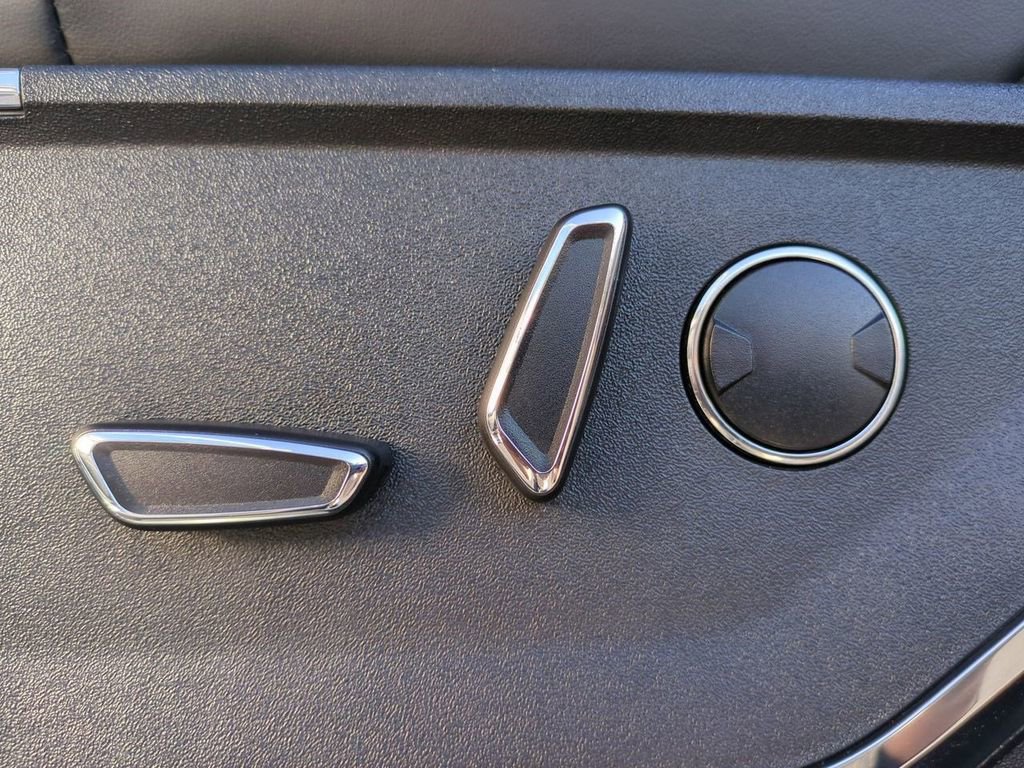 Used 2023 Ford F150 Platinum w/ Equipment Group 701A High image 20