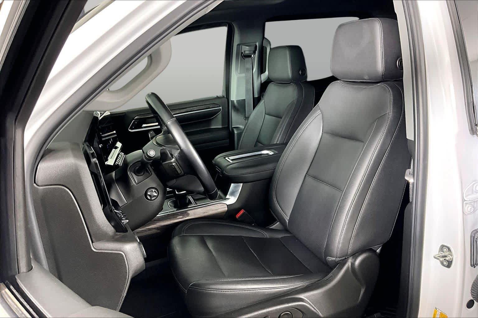 Used 2022 Chevrolet Silverado 1500 LTZ w/ LTZ Premium Texas Edition RWD image 15