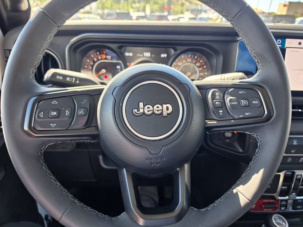 Used 2026 Jeep Gladiator Rubicon AWD/4WD image 16