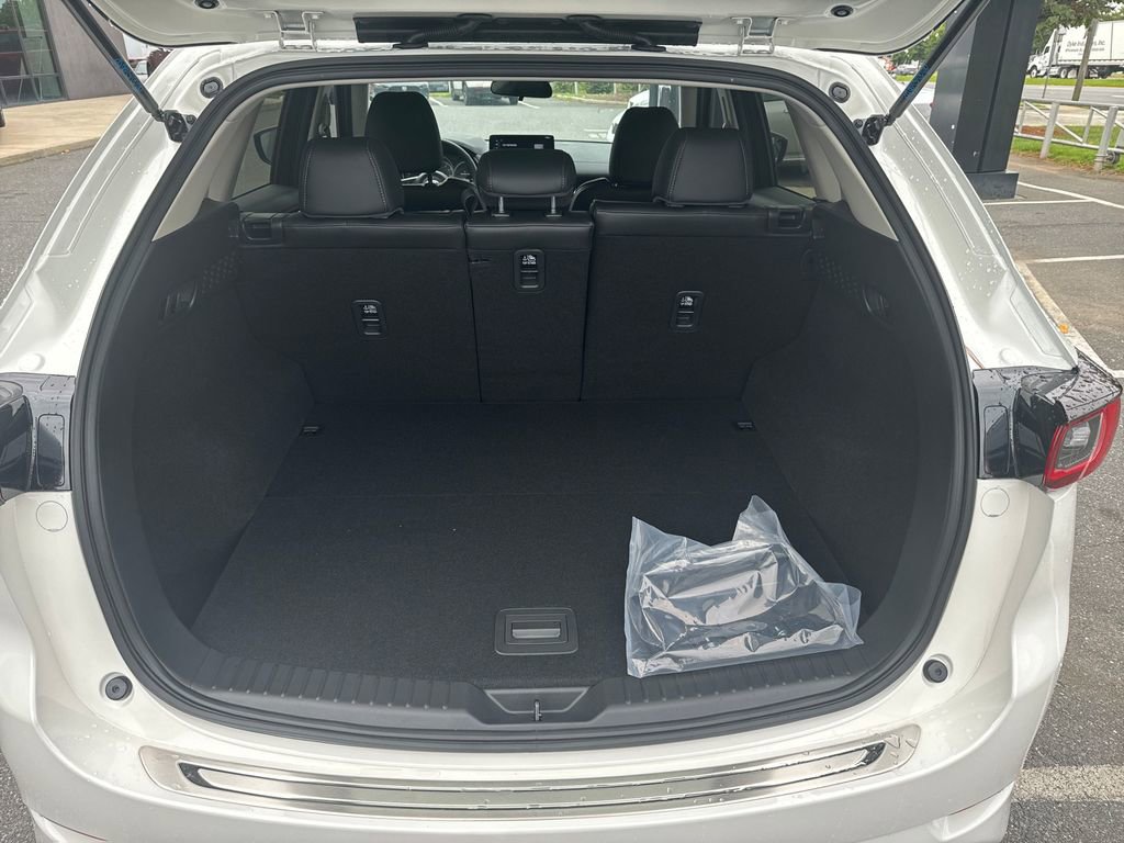 New 2025 MAZDA CX-5 AWD 2.5 S w/ Select Package image 25