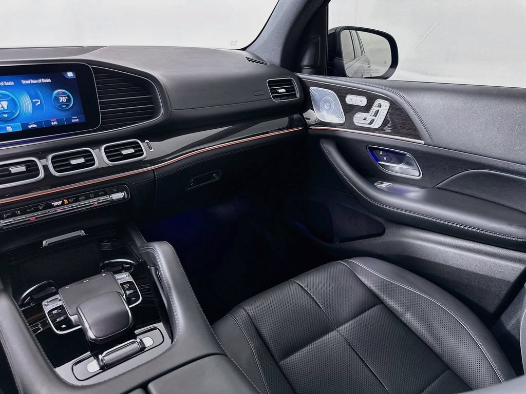 Used 2020 Mercedes-Benz GLS 580 4MATIC image 24